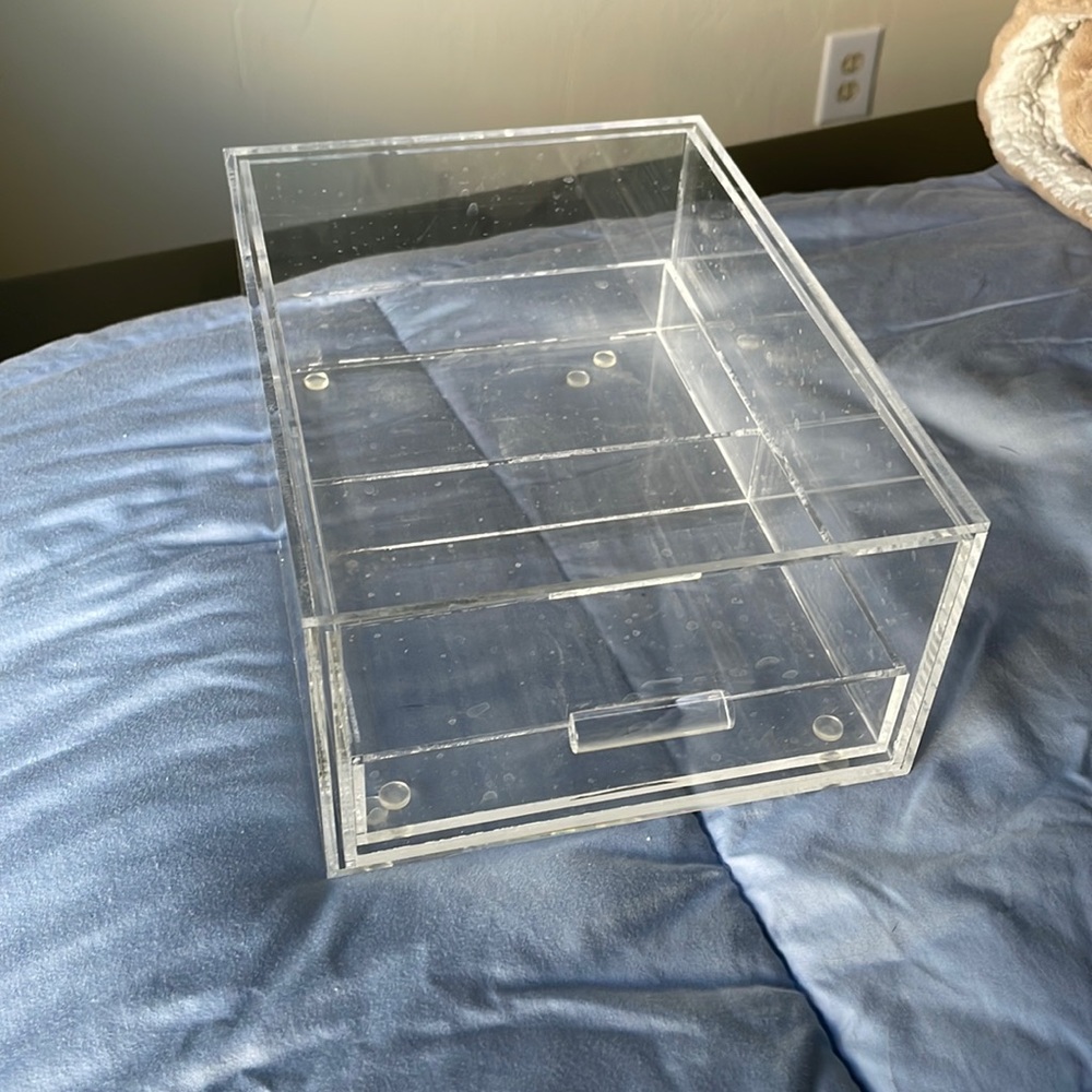Container store acrylic drawer